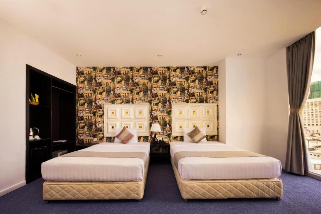 Golden Crown Hotel Saigon 胡志明市 外观 照片