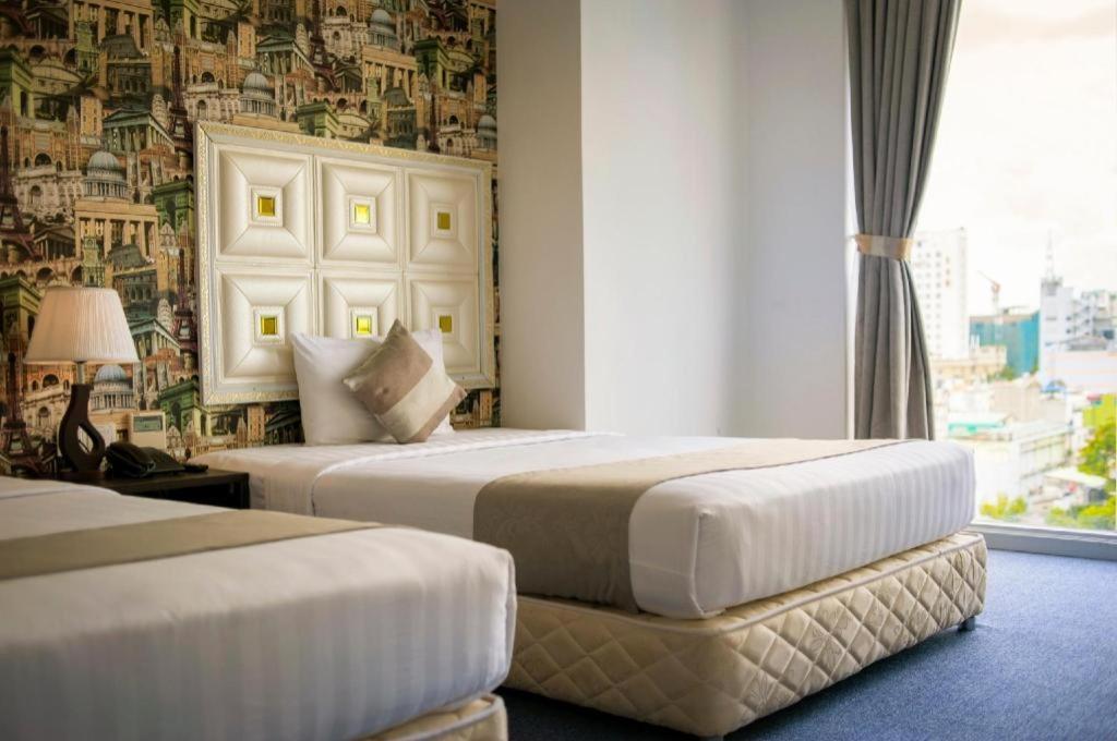 Golden Crown Hotel Saigon 胡志明市 外观 照片